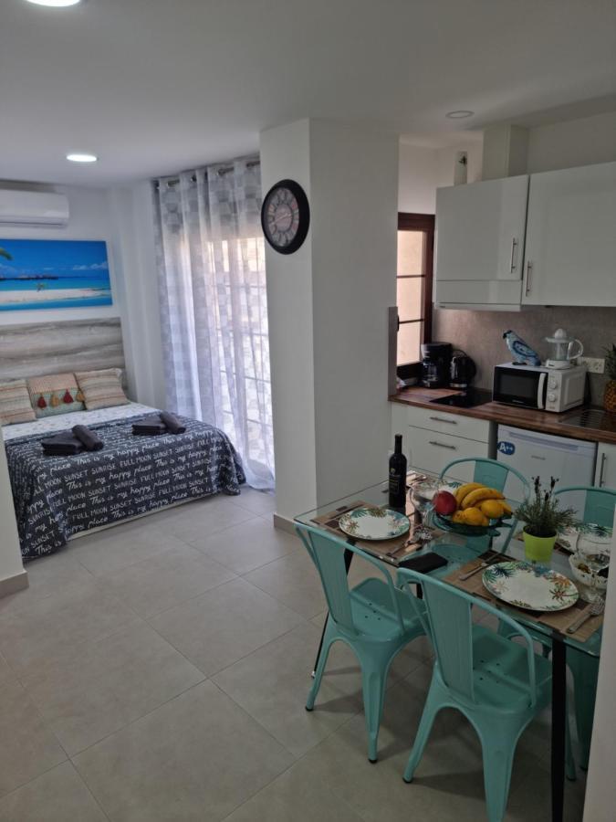 Apartamentos Elemar Free Luggage Storage Málaga Eksteriør billede