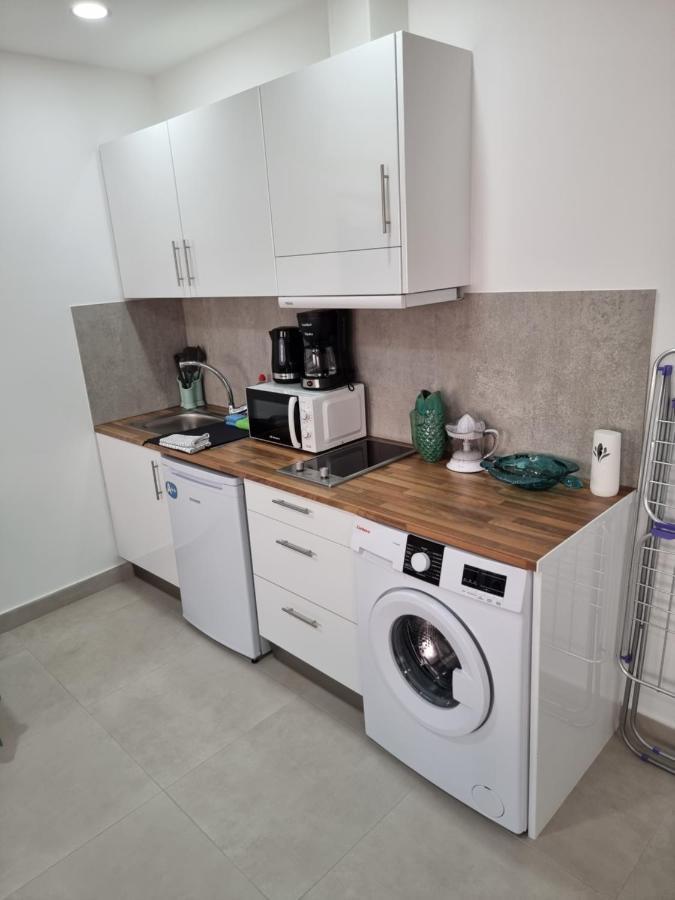 Apartamentos Elemar Free Luggage Storage Málaga Eksteriør billede